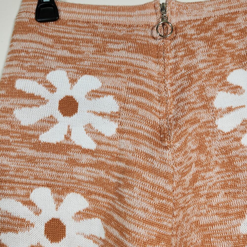 UNKNOWN Daisy Knit Shorts Womens L Orange White Marled Retro 70s Inspired Hippie - Picture 6 of 8